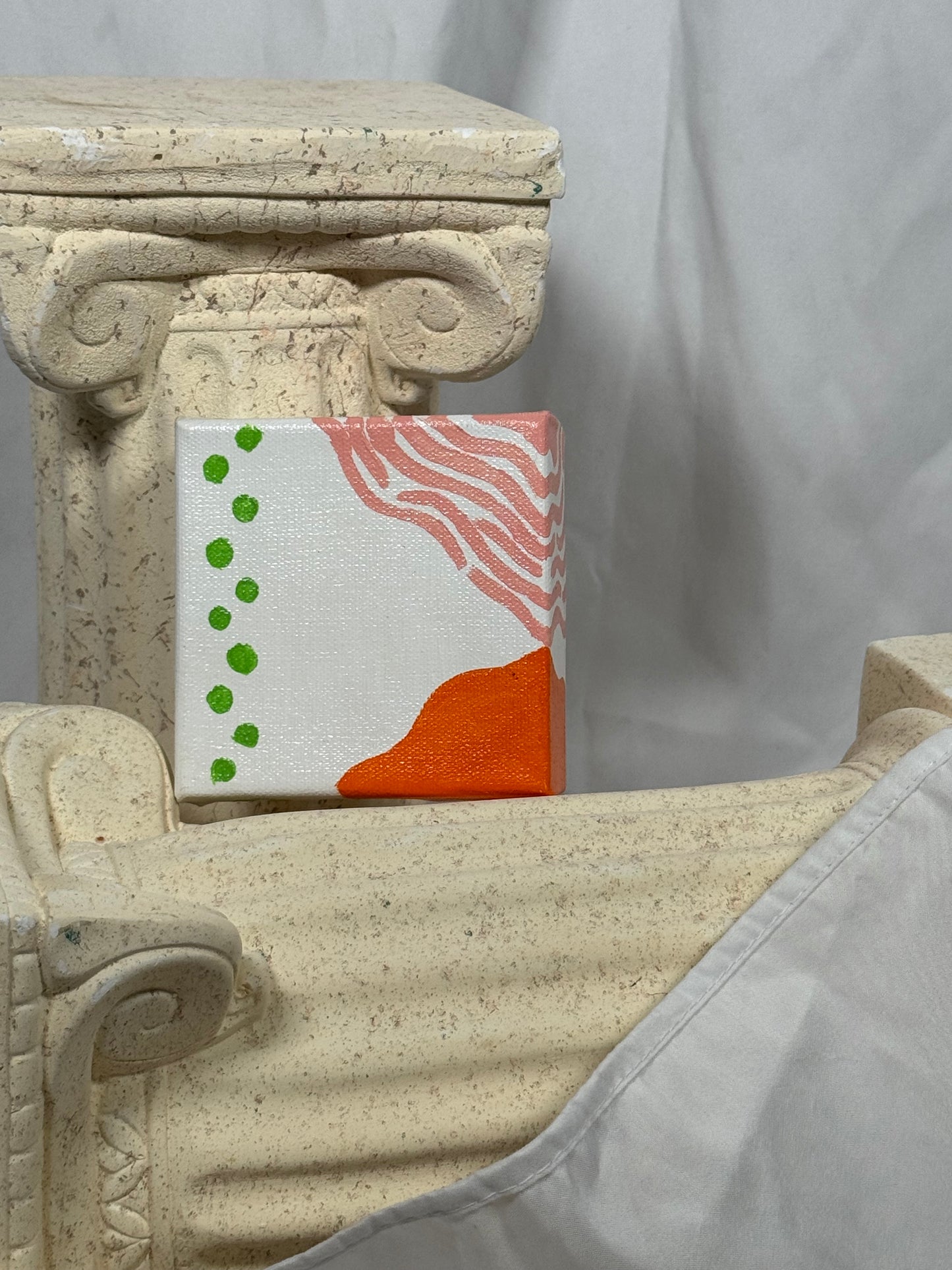 “Minimalist Block.”