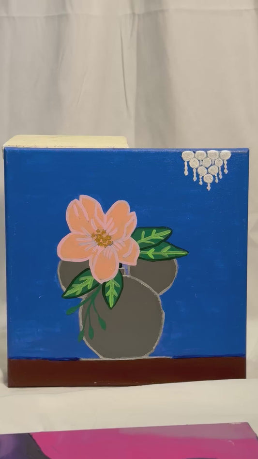 “Mouse Vase.”